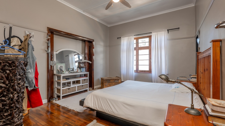 5 Bedroom Property for Sale in Bredasdorp Western Cape